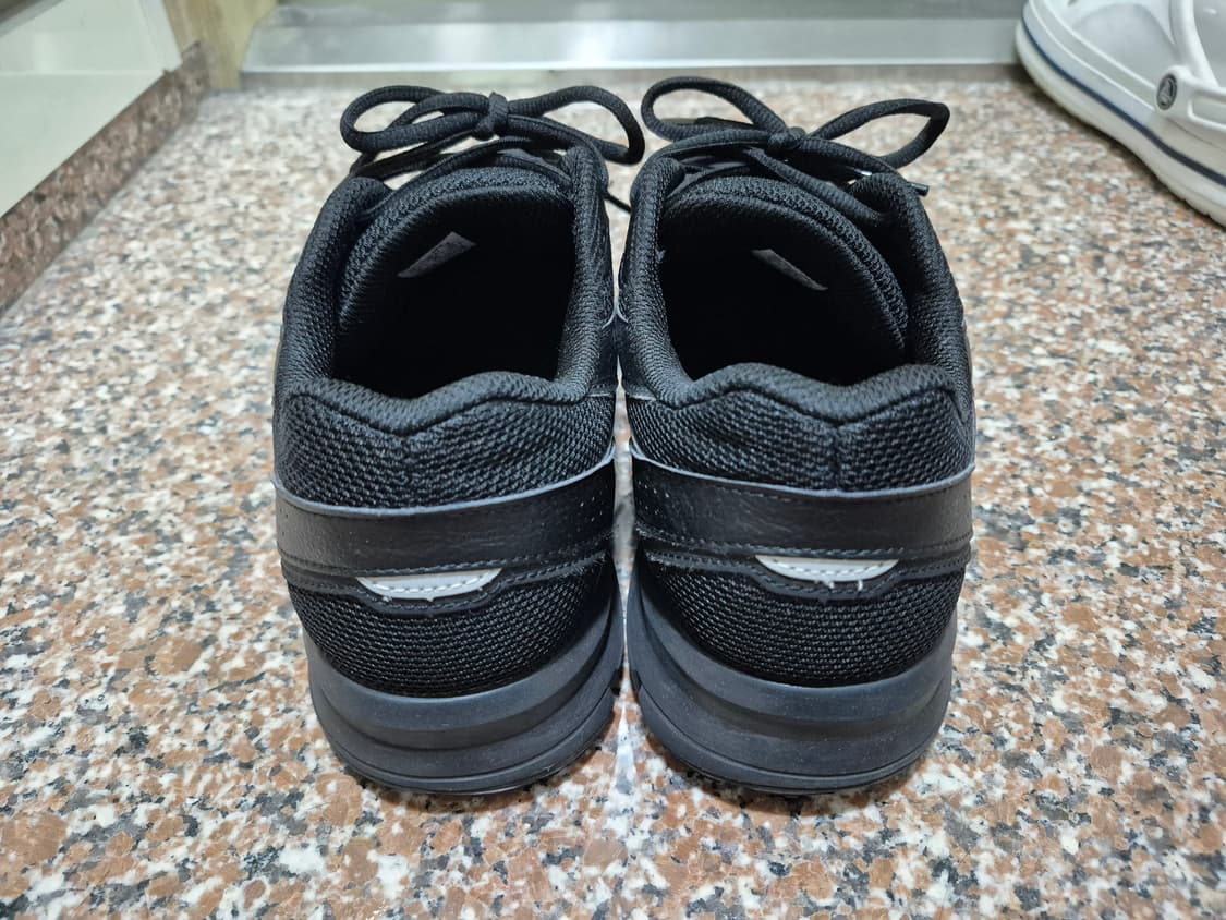 아식스 조그100 S Black - 2E Wide / 270 사이즈 상품이미지3
