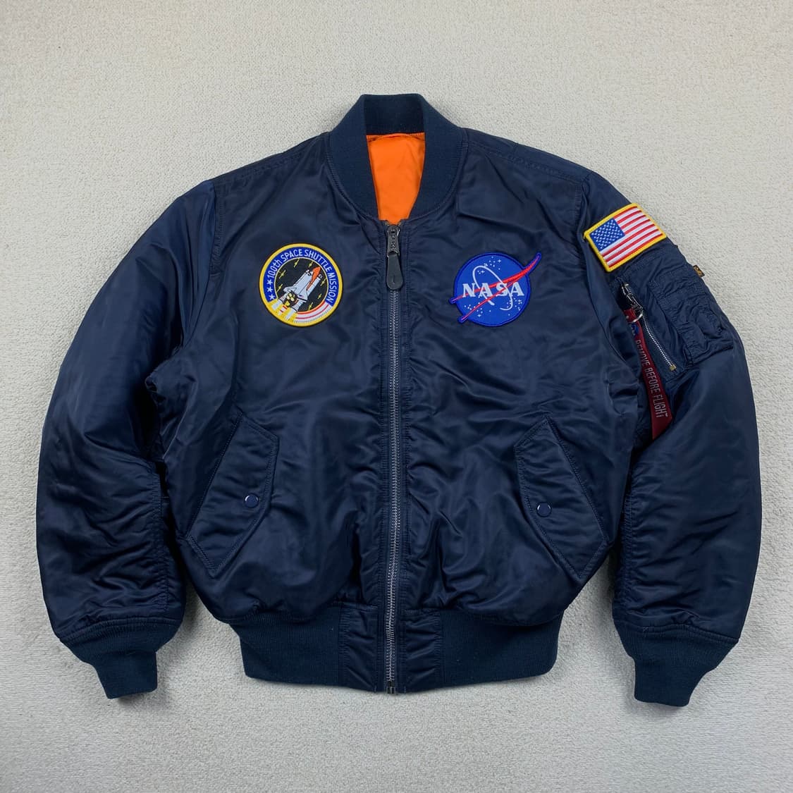 알파인더스트리 나사 패치 MA-1 항공점퍼 네이비  상품이미지1