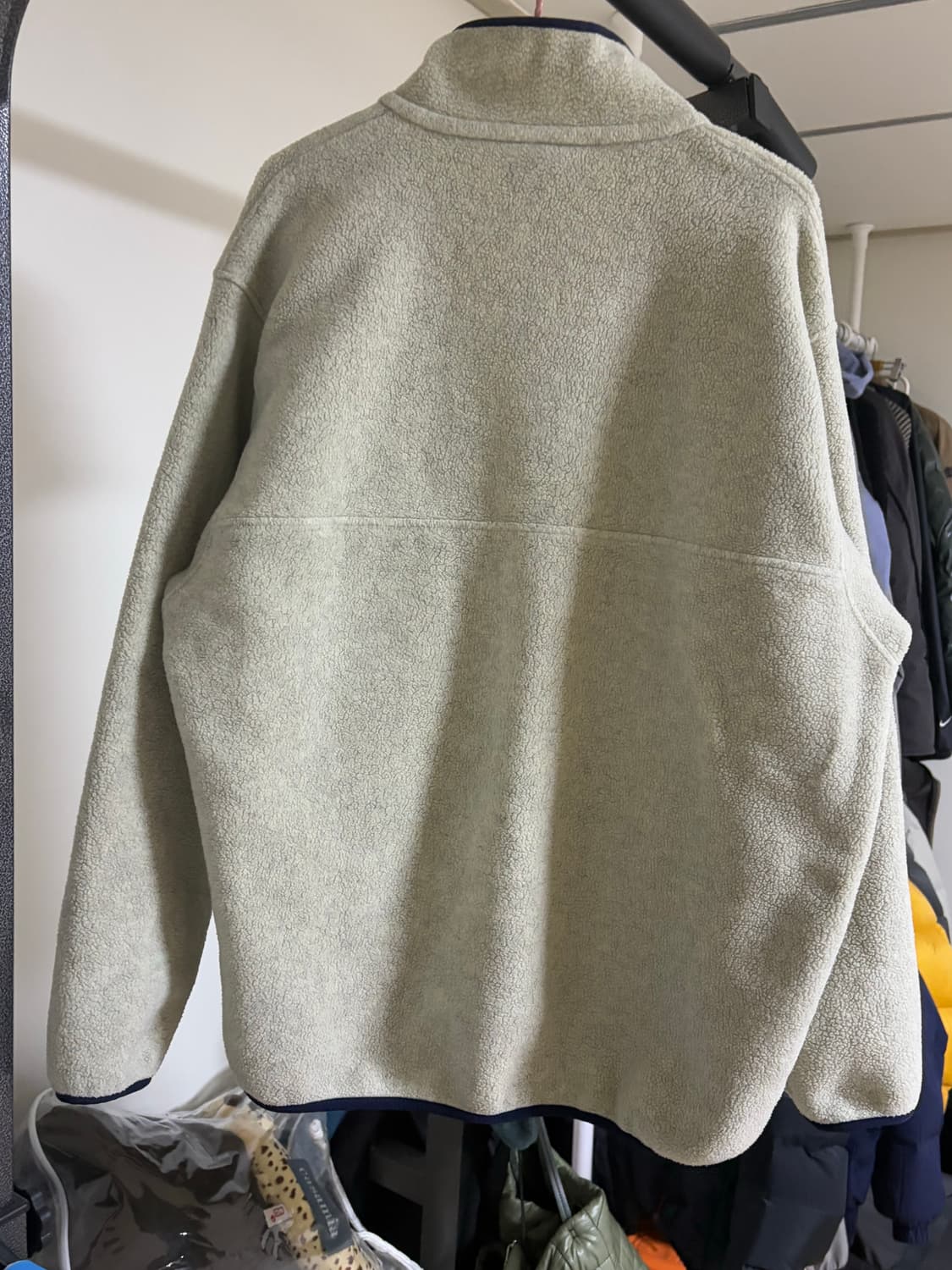 파타고니아 신칠라 M 팔아요 상품이미지3