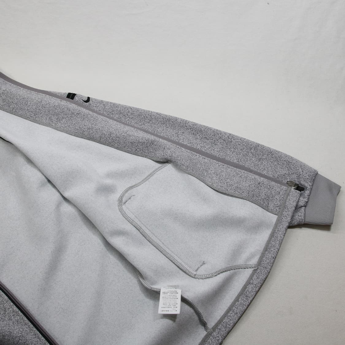 (착용컷) 나이키 올드스쿨 트랙 자켓 (남성용 100) 상품이미지7