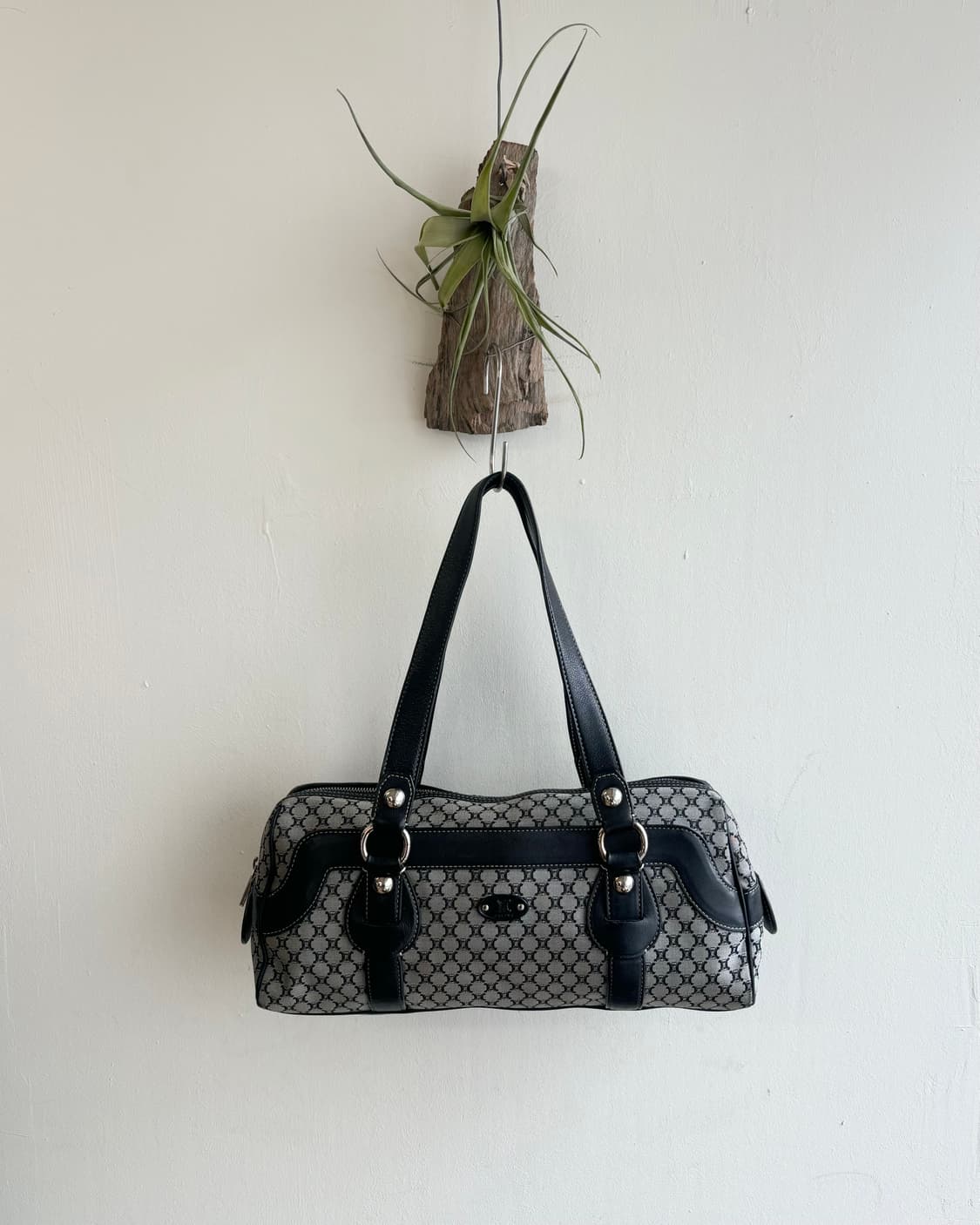 셀린느 마카담 캔버스 보스턴 백 상품이미지1