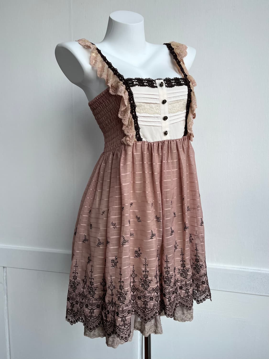 axes femme 브라운 레이스 원피스 상품이미지1