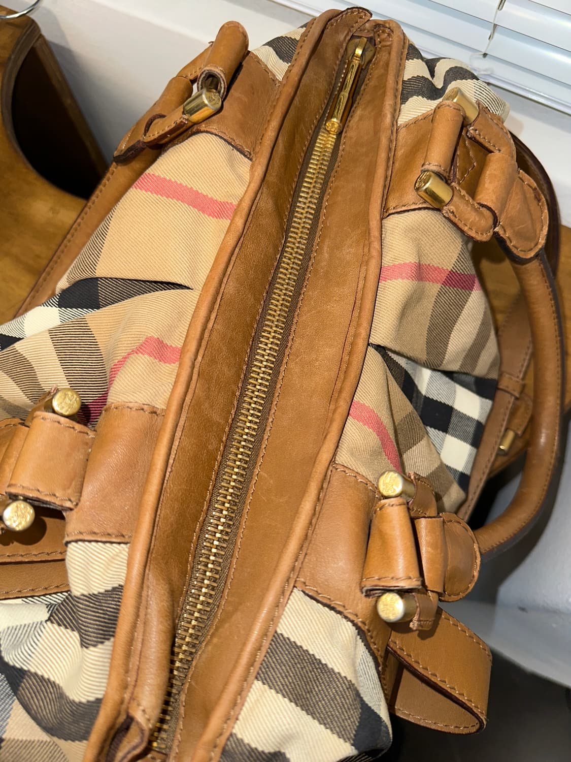 정품)버버리 2way 숄더백  상품이미지4