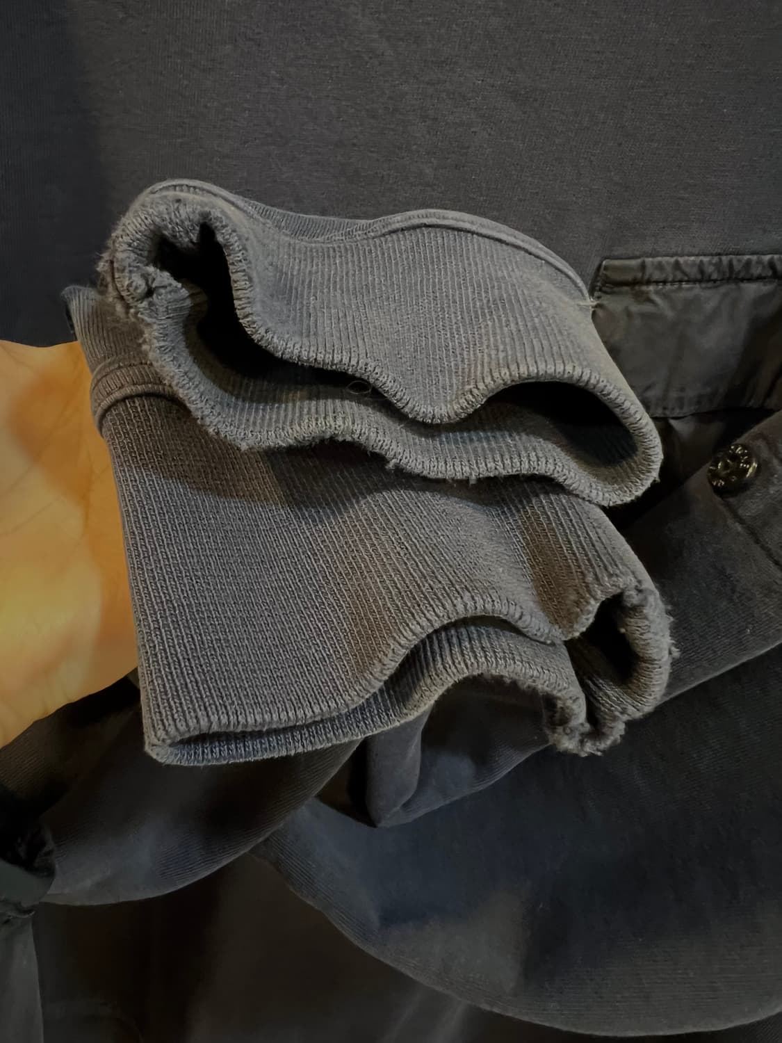 스톤아일랜드 남성 네이비 맨투맨티셔츠 상품이미지5