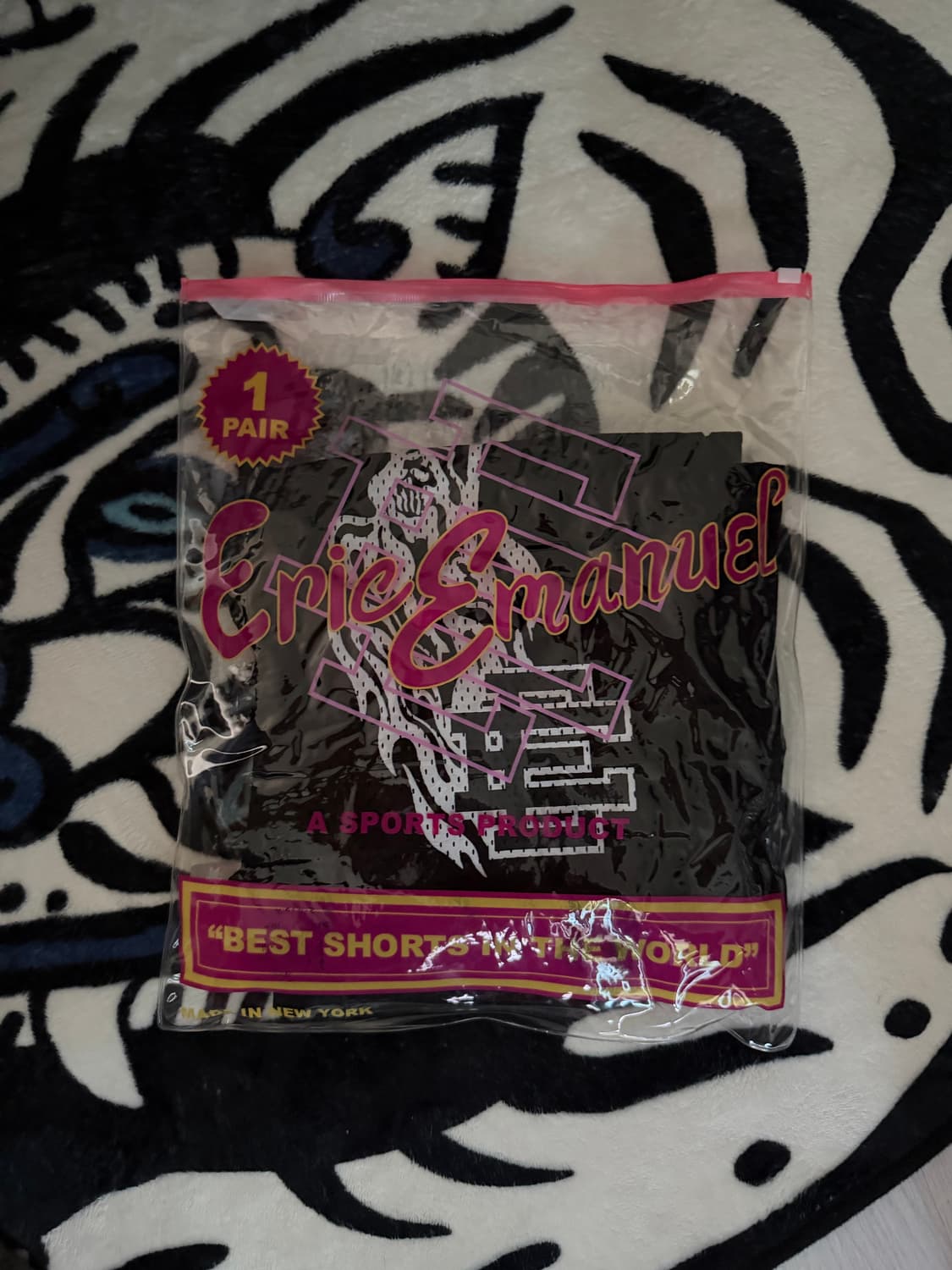 에릭 엠마누엘 x워렌로타스 쇼츠 상품이미지1