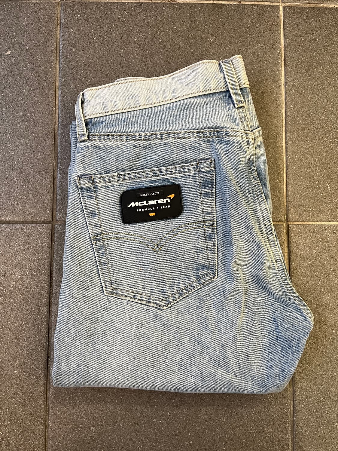 리바이스 501 x 맥라렌 상품이미지1