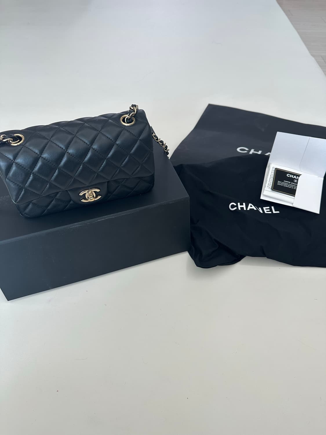 [os] 샤넬 뉴미니 클래식 샴페인골드 내장칩 상품이미지1