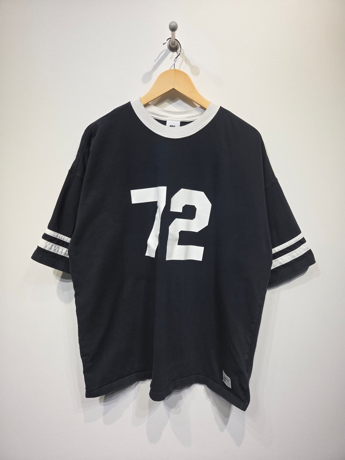 나이키 스포츠웨어 트렌드 맥스90 72 풋볼 져지 반팔 티셔츠 상품이미지2