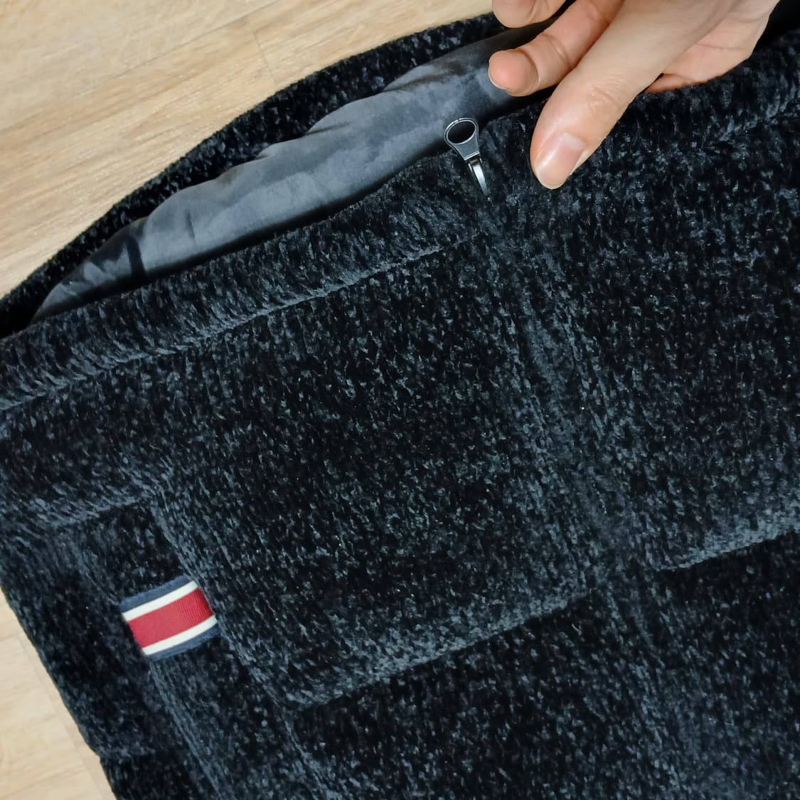 로맨틱크라운 벨벳 니트 다운 패딩 자켓 남녀공용 상품이미지8