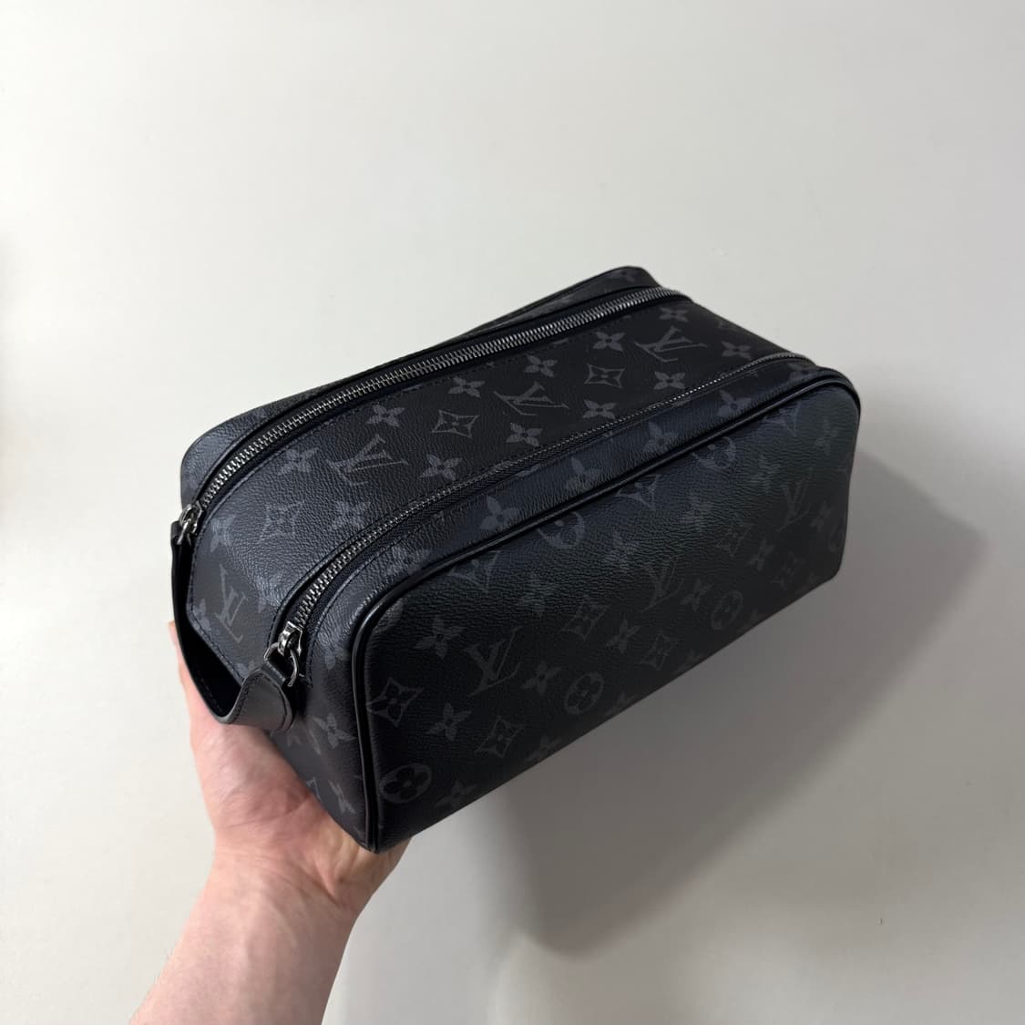 [백화점판/당일출고]루이비통 이클립스 돕키트 클러치 상품이미지2