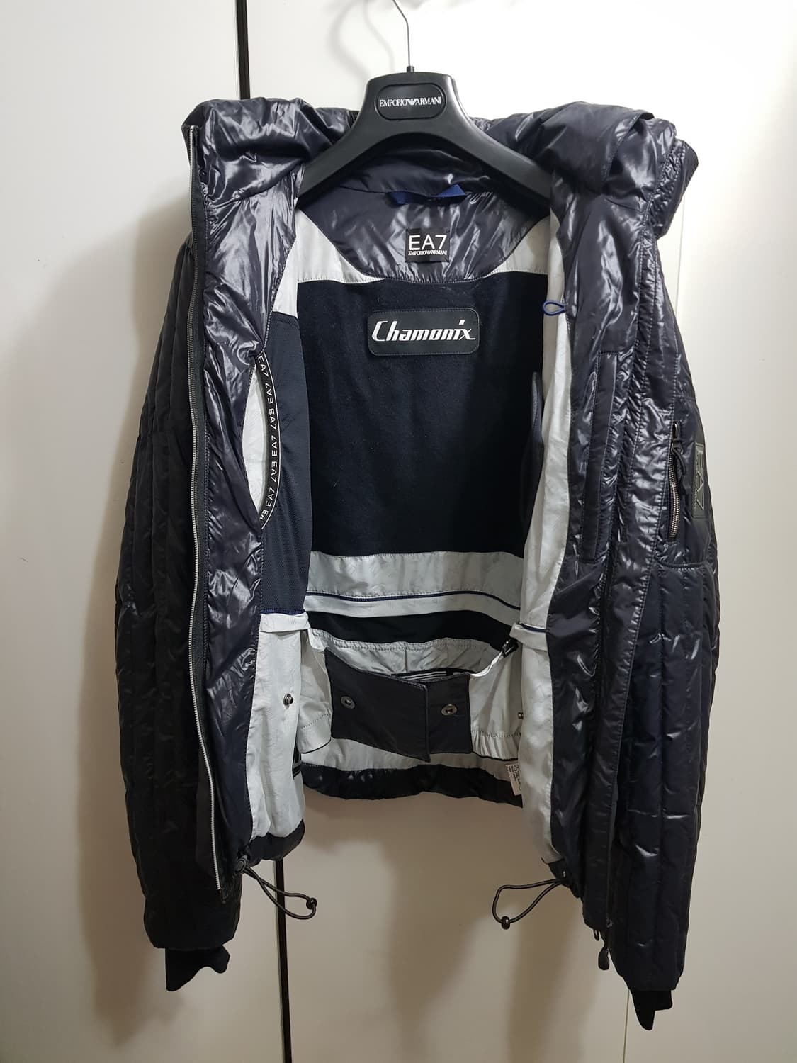 거의새거)엠포리오아르마니 Chamonix구스패딩S 상품이미지2