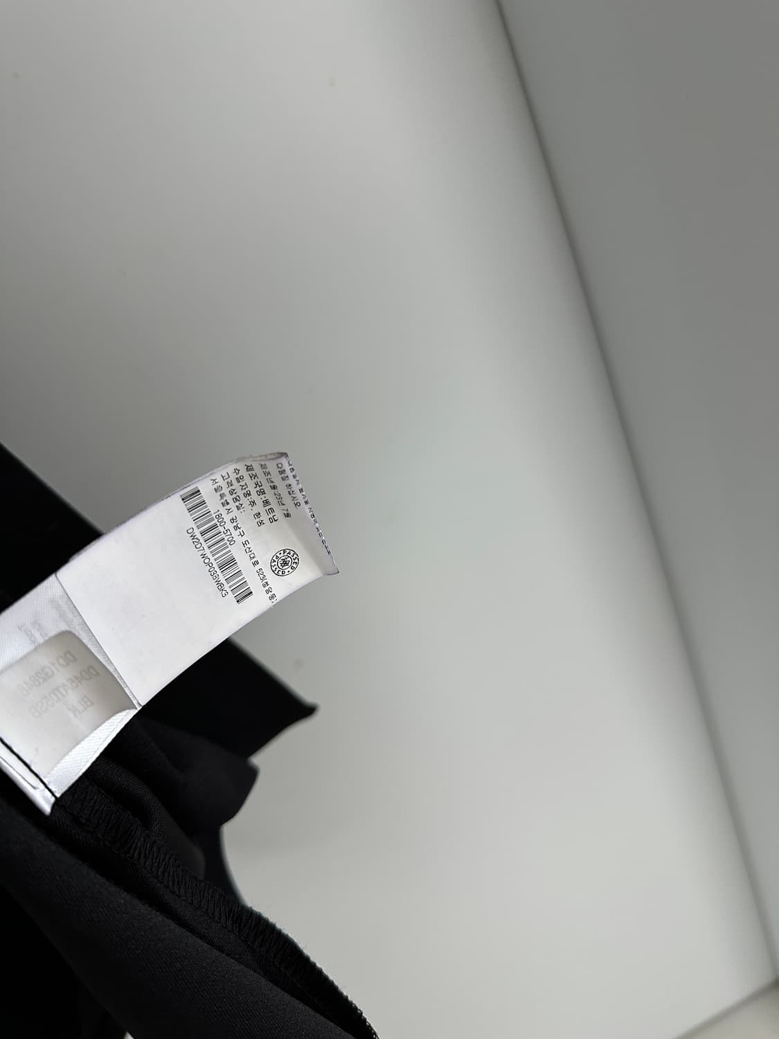 [새제품 DKNY] 블랙 퍼프 소매 벨트 원피스 상품이미지10