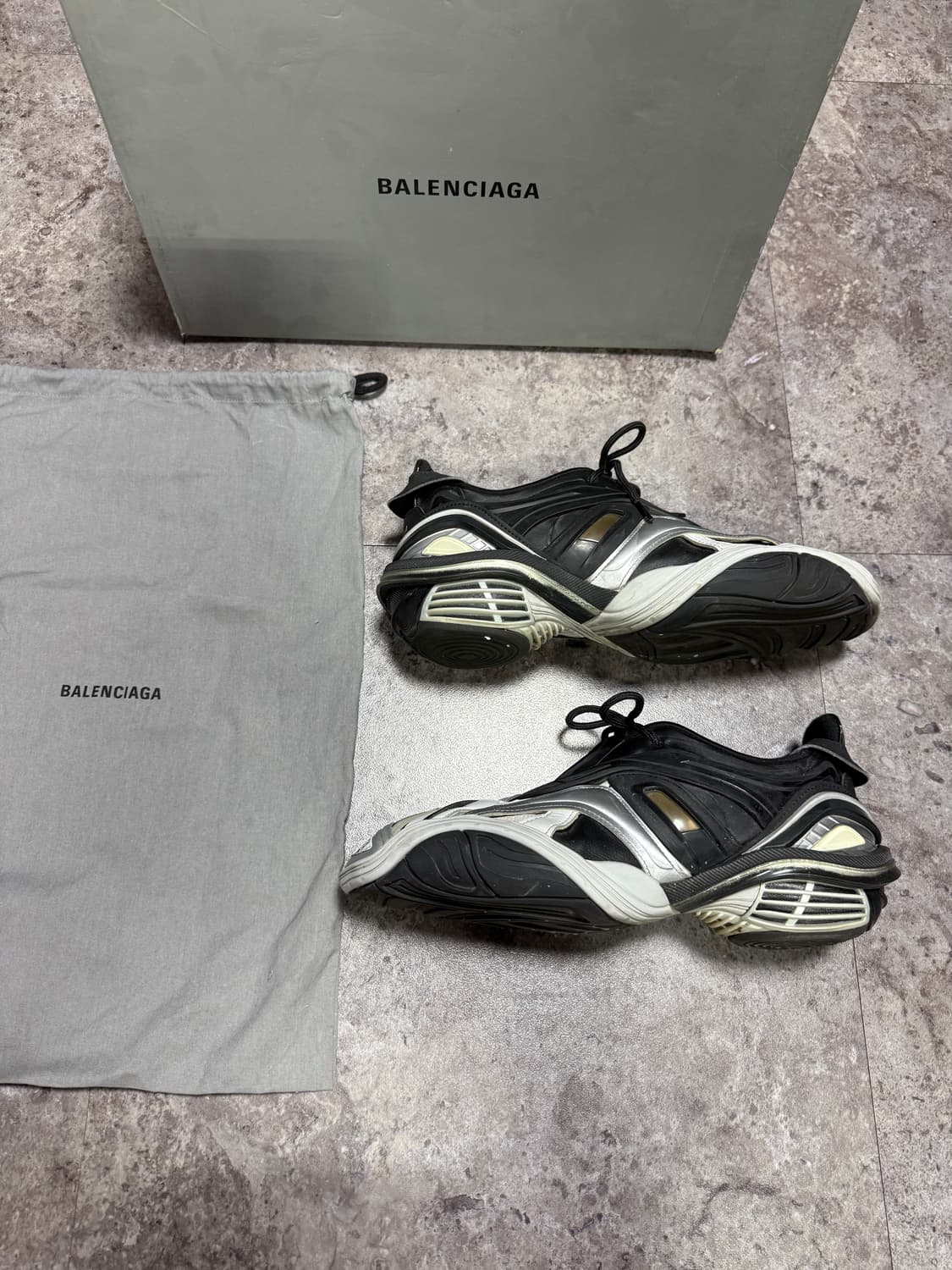 발렌시아가 타이렉스 43 풀박스 상품이미지3