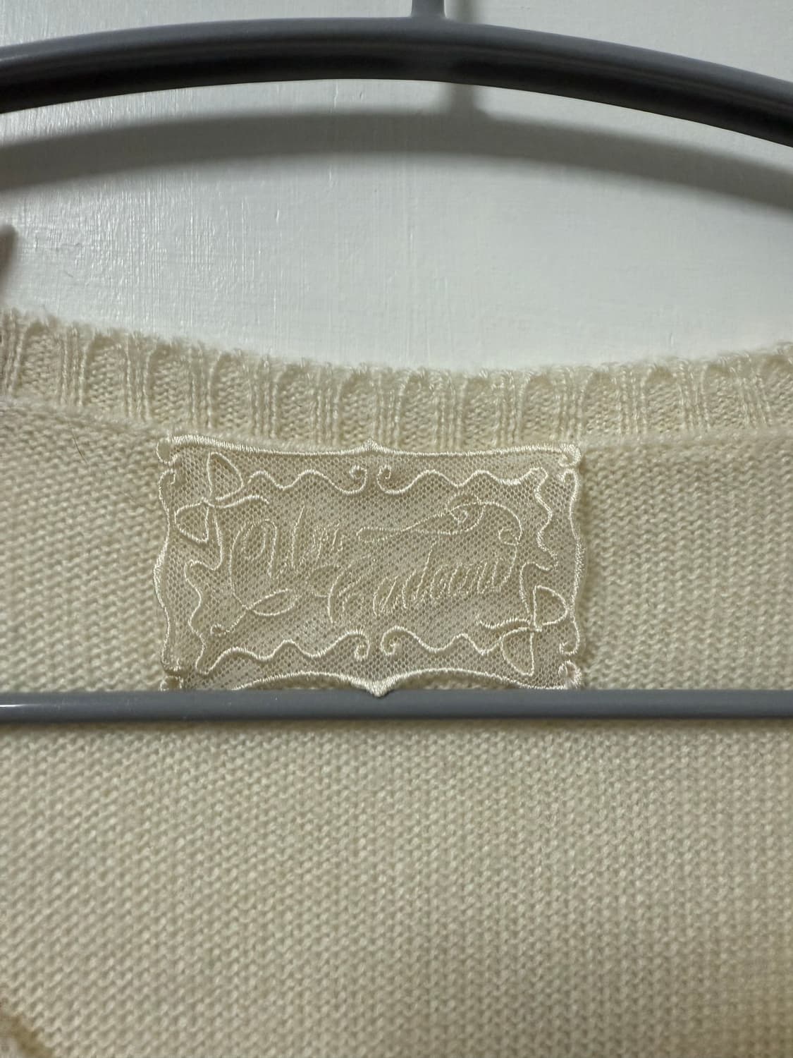 레이스 포켓 울 라운드 니트 상품이미지4