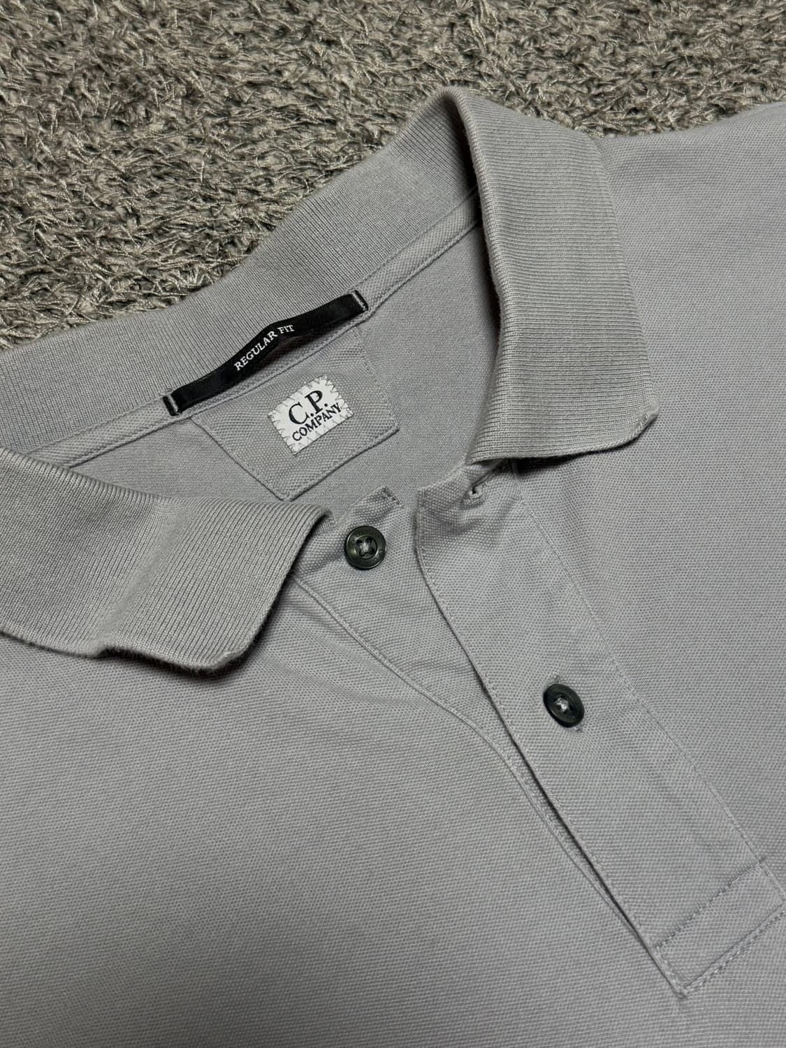 cp컴퍼니 카라 티 상품이미지2