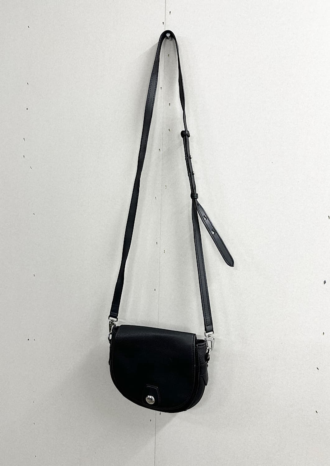 랙앤본 가죽 미니 크로스백  상품이미지2