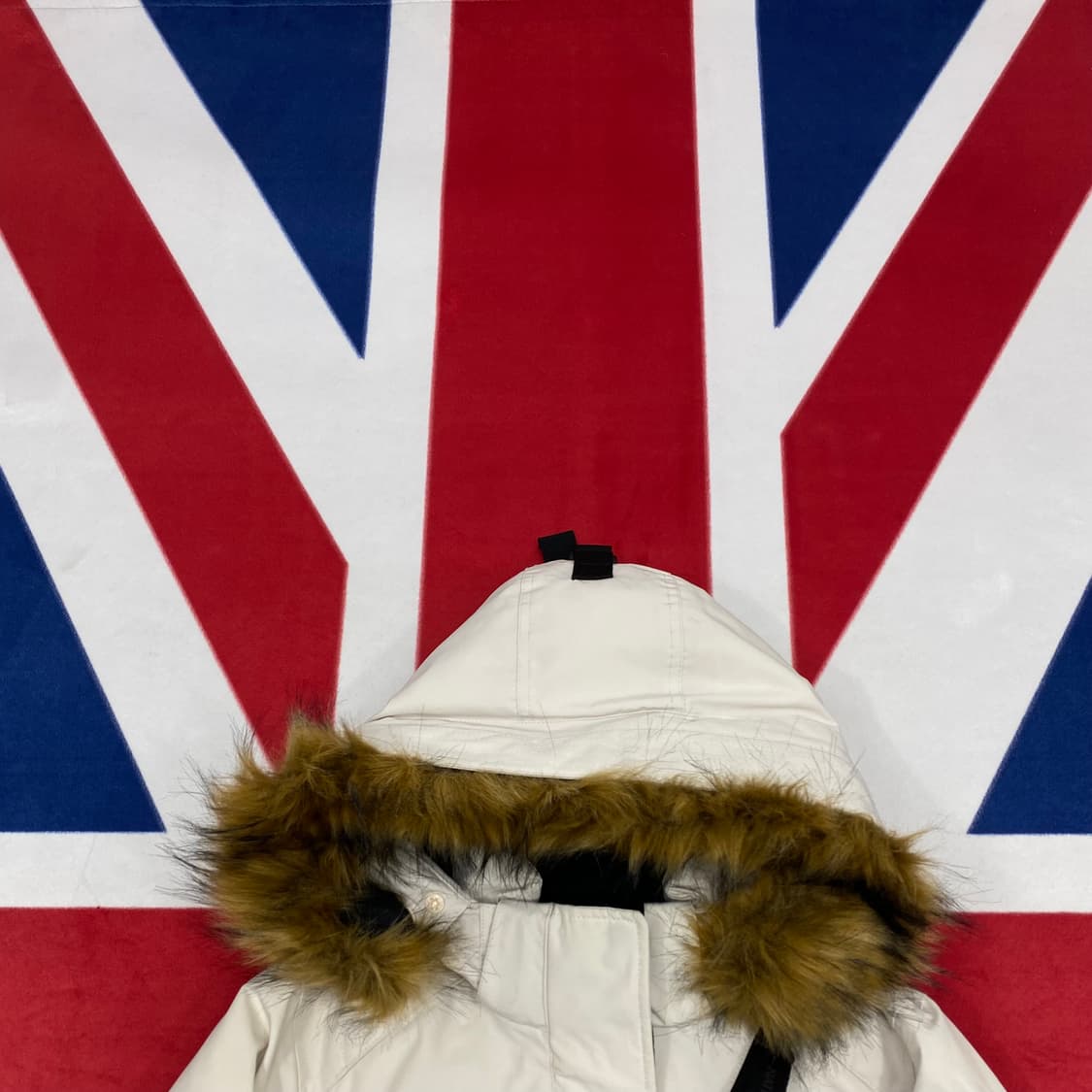 내셔널지오그래픽 타루가 덕다운패딩 S  상품이미지2