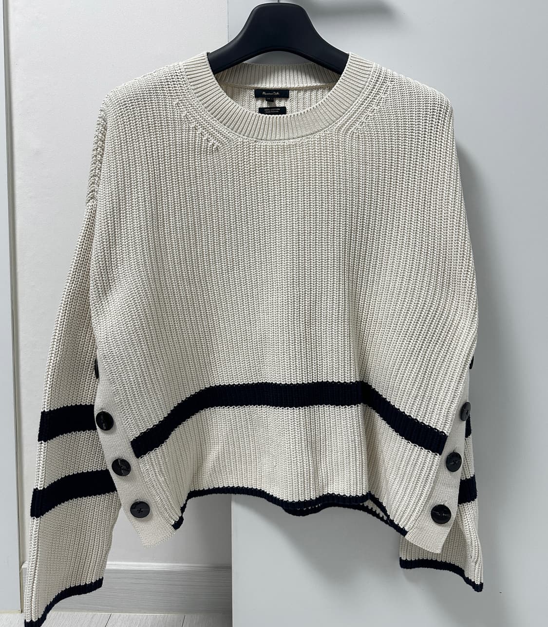 코튼 사이드 버튼 스웨터 상품이미지1