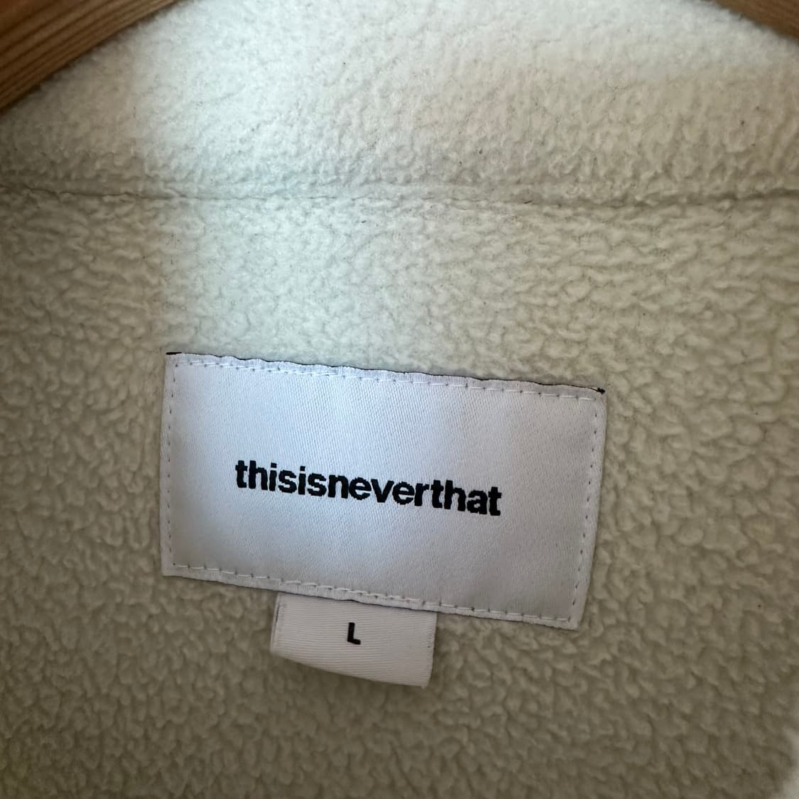 L 디스이즈네버댓 플리스 자켓 상품이미지3
