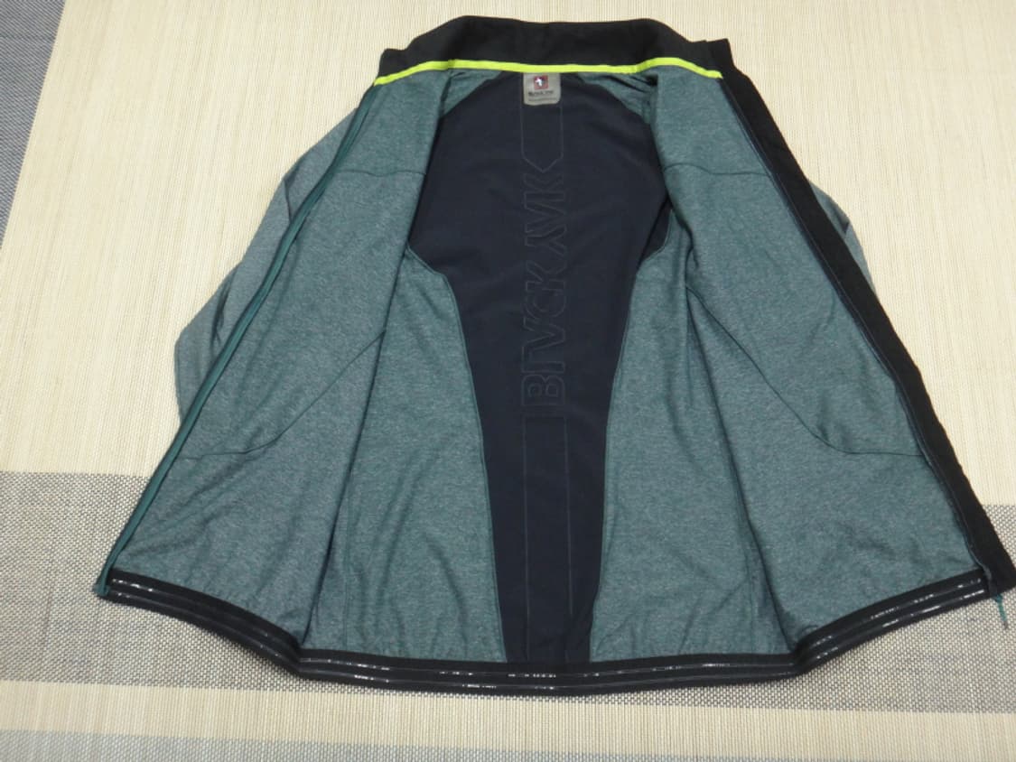 (105) BLACKYAK 블랙야크 남성용 기능성 집업 상품이미지9