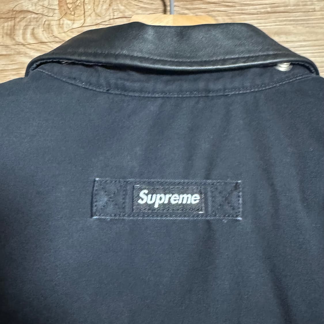 L)슈프림 레더 칼라 유틸리티 자켓 블랙 상품이미지3