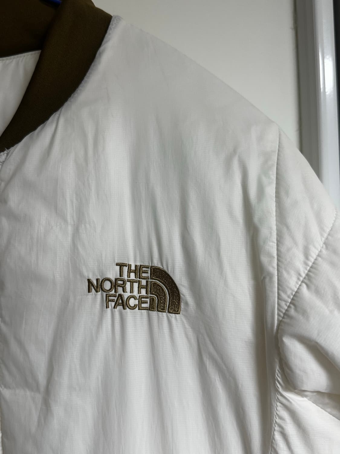 노스페이스 경량패딩 상품이미지2