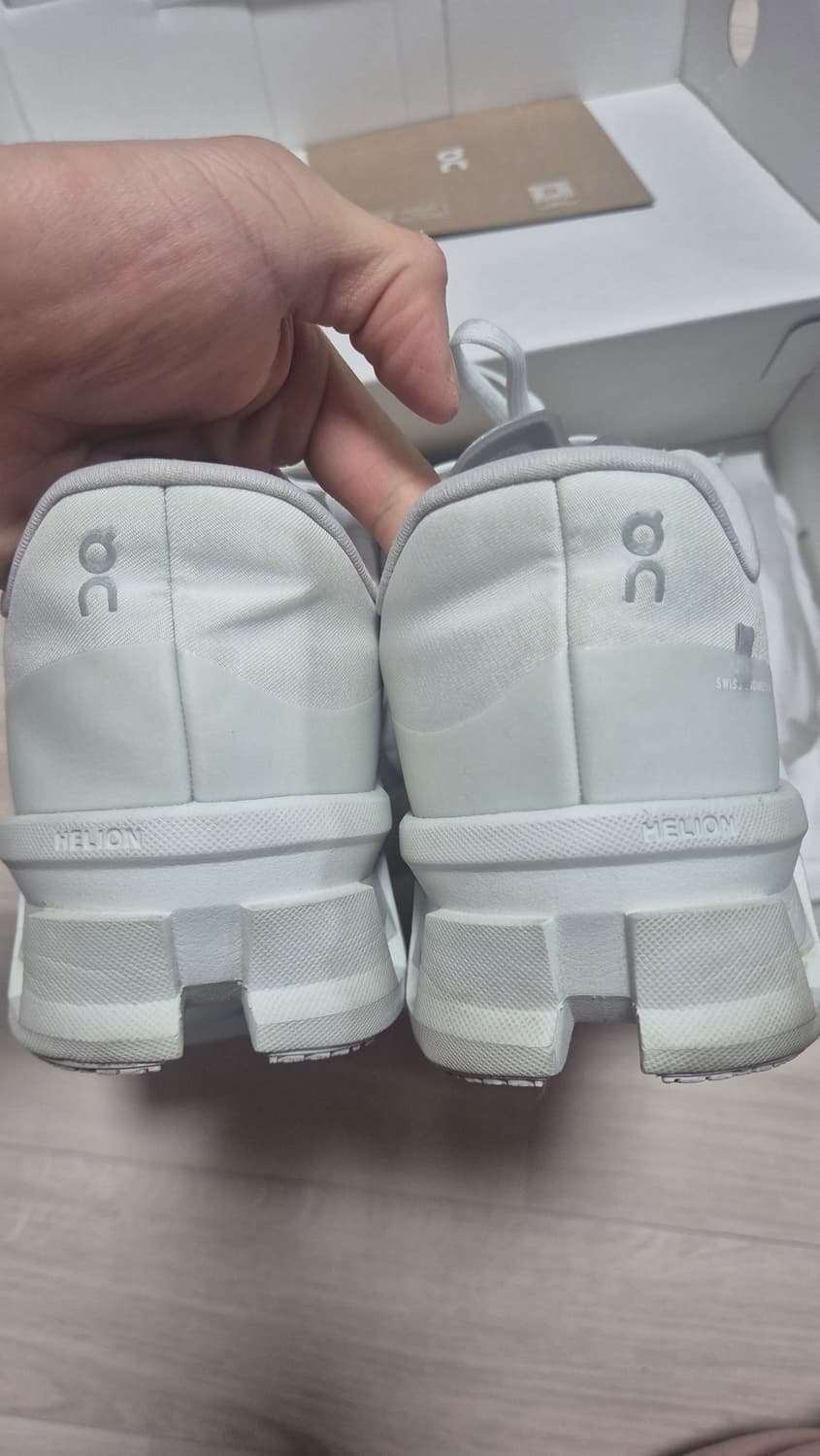 온러닝 파프 클라우드몬스터2 베이퍼 프로스트 270 상품이미지3