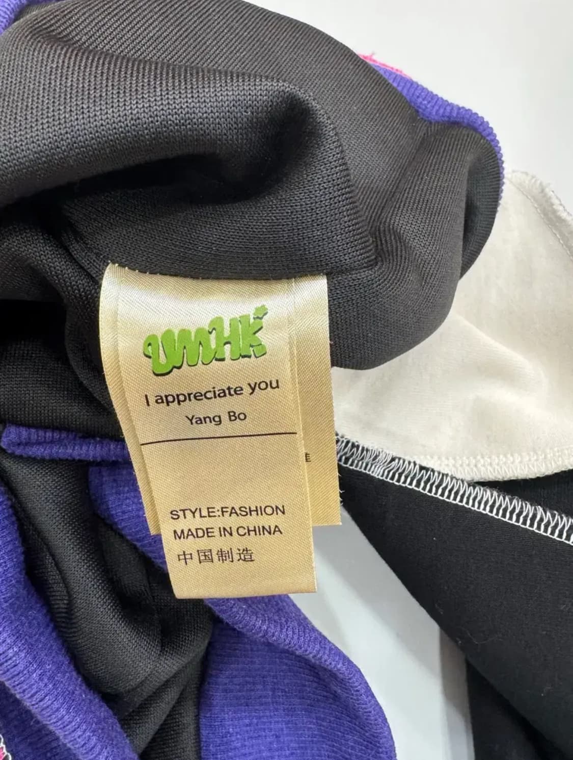 ARIAVIGA × UMHK 패치워크 그래픽 맨투맨/루니툰 캐릭터 상품이미지7