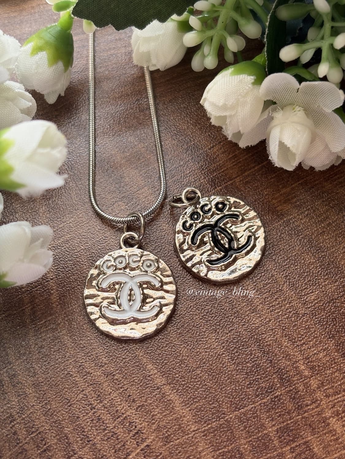 샤넬 coco 실버 스네이크 목걸이 상품이미지1
