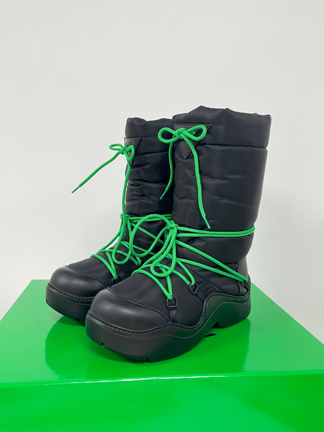 새상품 보테가 베네타 패딩 퍼들 봄버 부츠 패딩부츠 퍼들부츠 상품이미지6