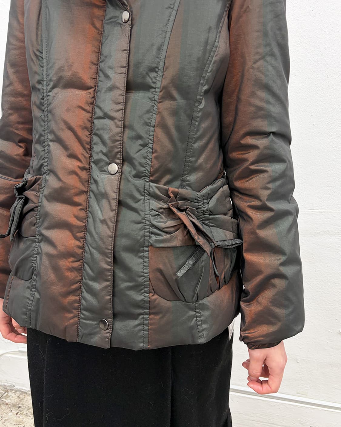 빈티지 프릴 칼라 홀로그램 푸퍼 상품이미지4