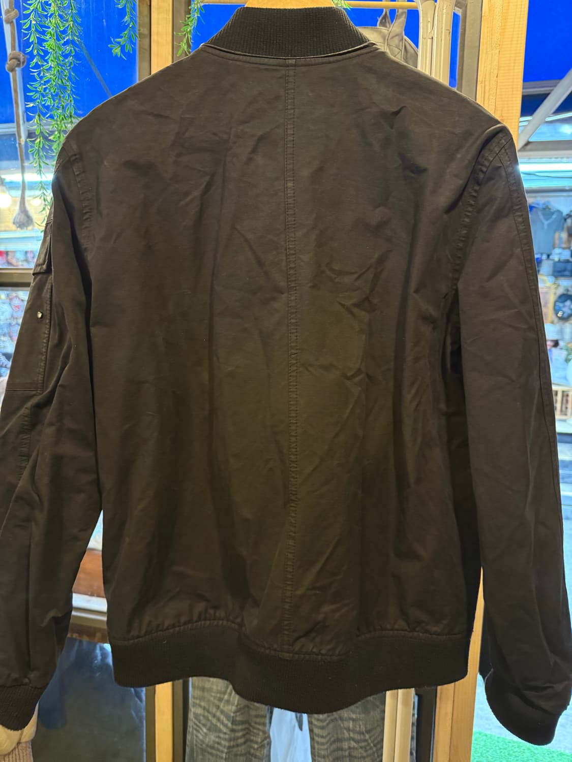 게스 블랙 봄버 자켓 상품이미지4