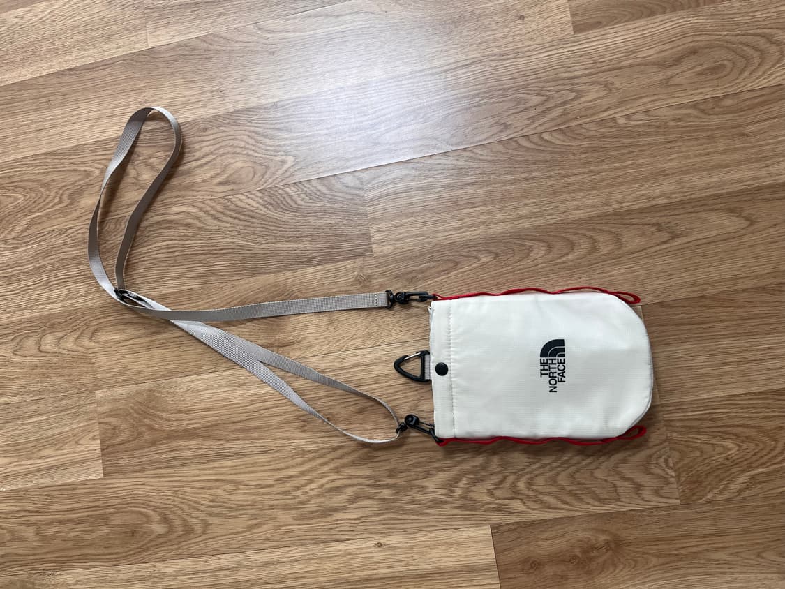 노스페이스 물통 크로스백 상품이미지1