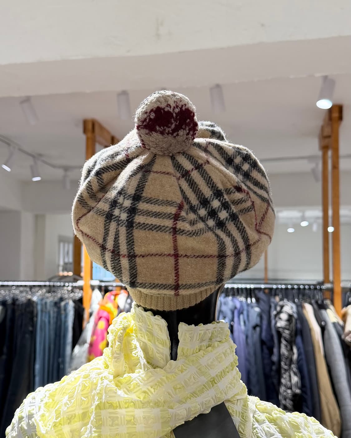 버버리 베이지 노바 체크 램스울 베레모 상품이미지5