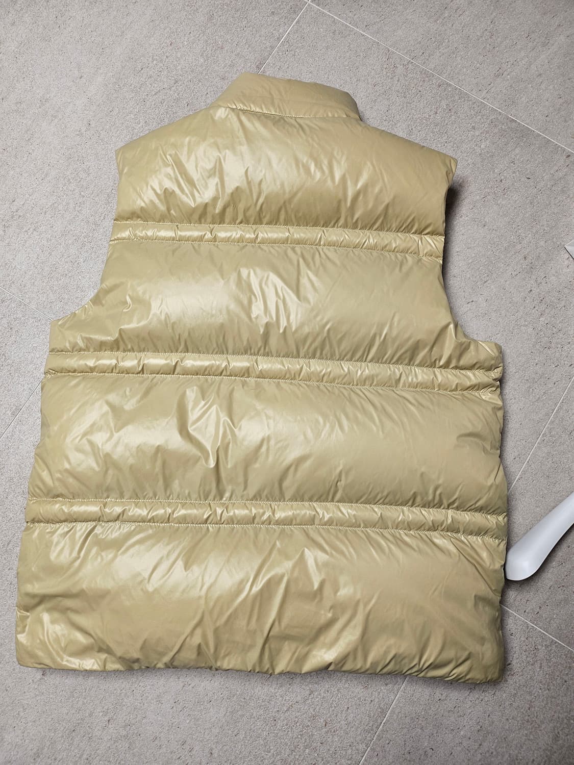 몽클레어 패딩 조끼 3사이즈 상품이미지3