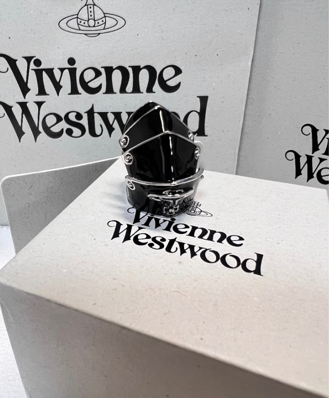 비비안웨스트우드 아카이브 블랙실버 아르테미스 너클링 반지 상품이미지2