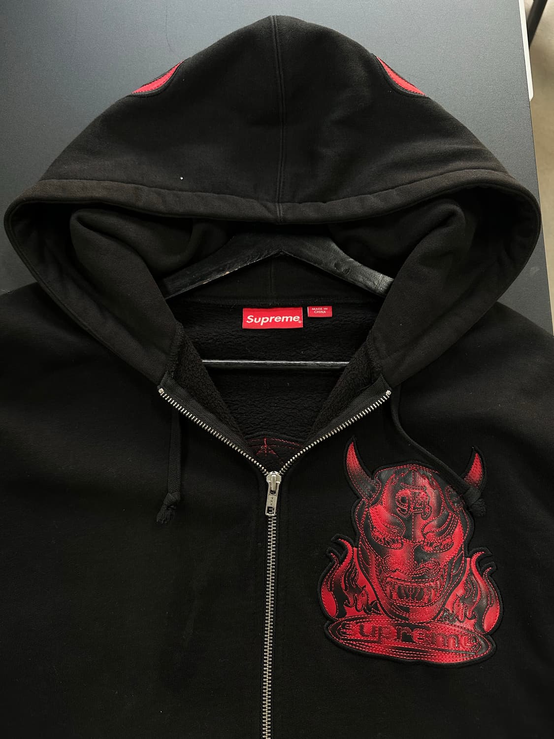 슈프림 22SS 데몬 빅로고 후드집업 상품이미지8