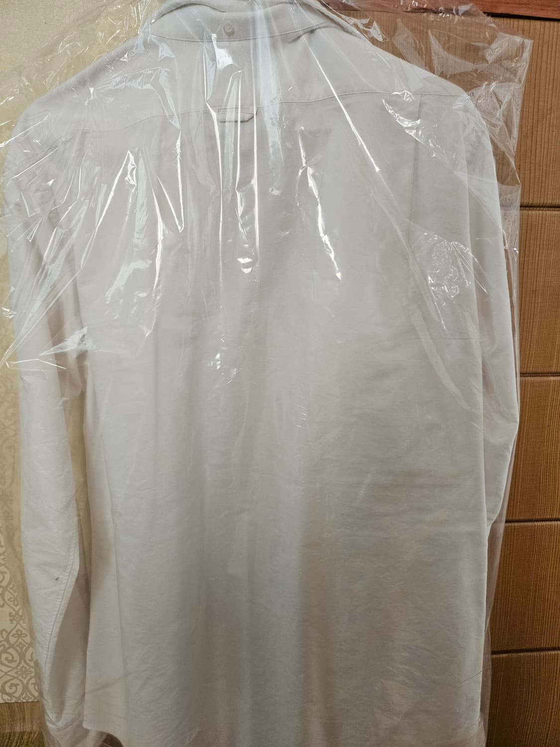 톰브라운셔츠판매 상품이미지1