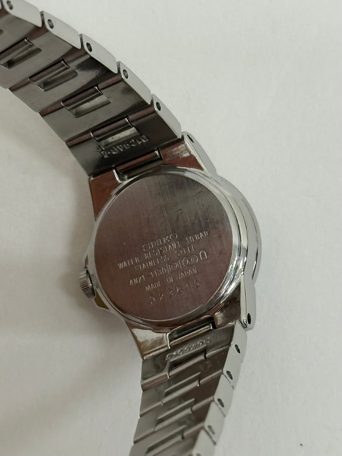 세이코 루키아 자개 다이얼 쿼츠 시계 상품이미지8