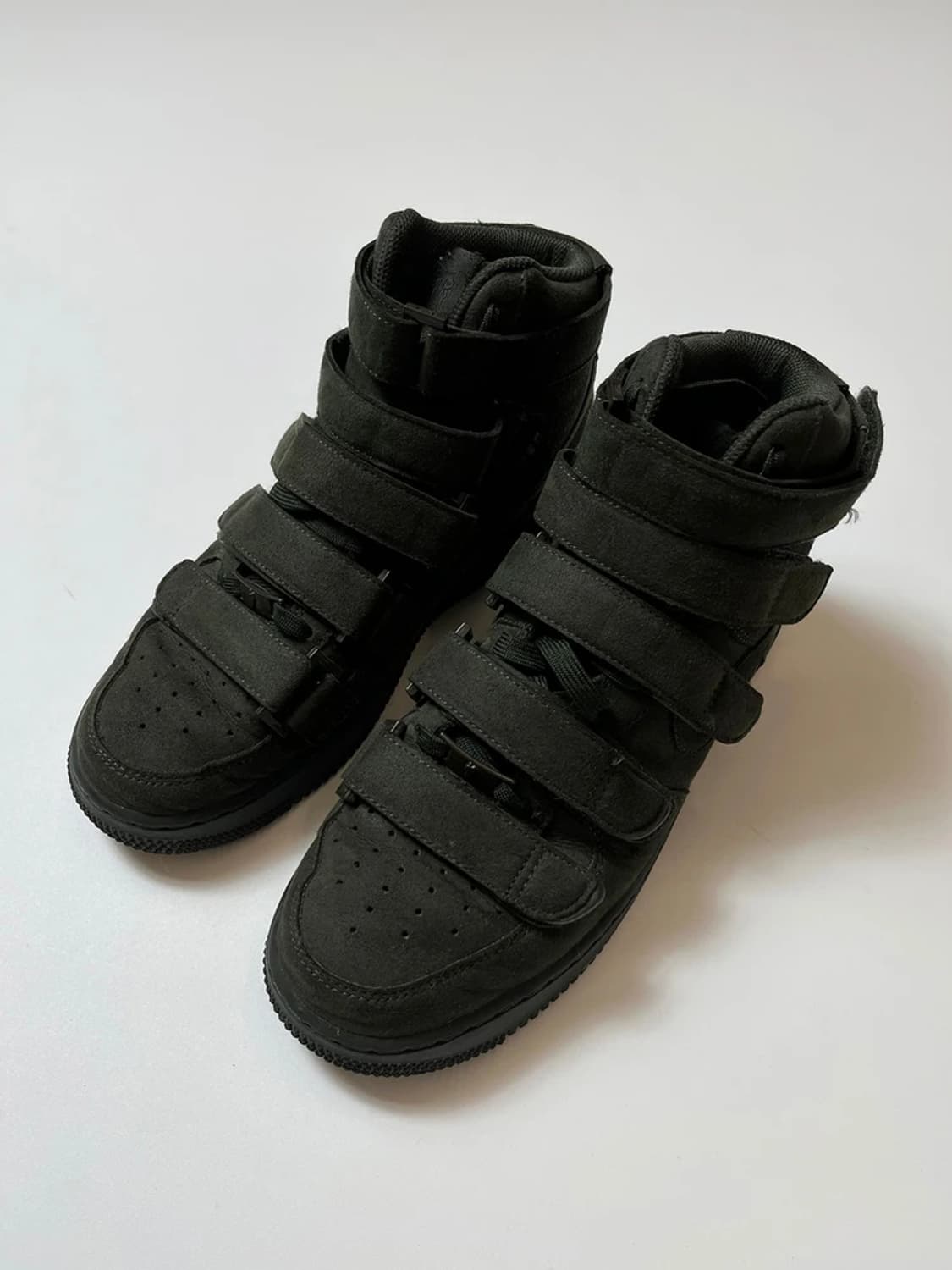 나이키 x 빌리 아일리시 에어포스 1 하이 Q1396 상품이미지2