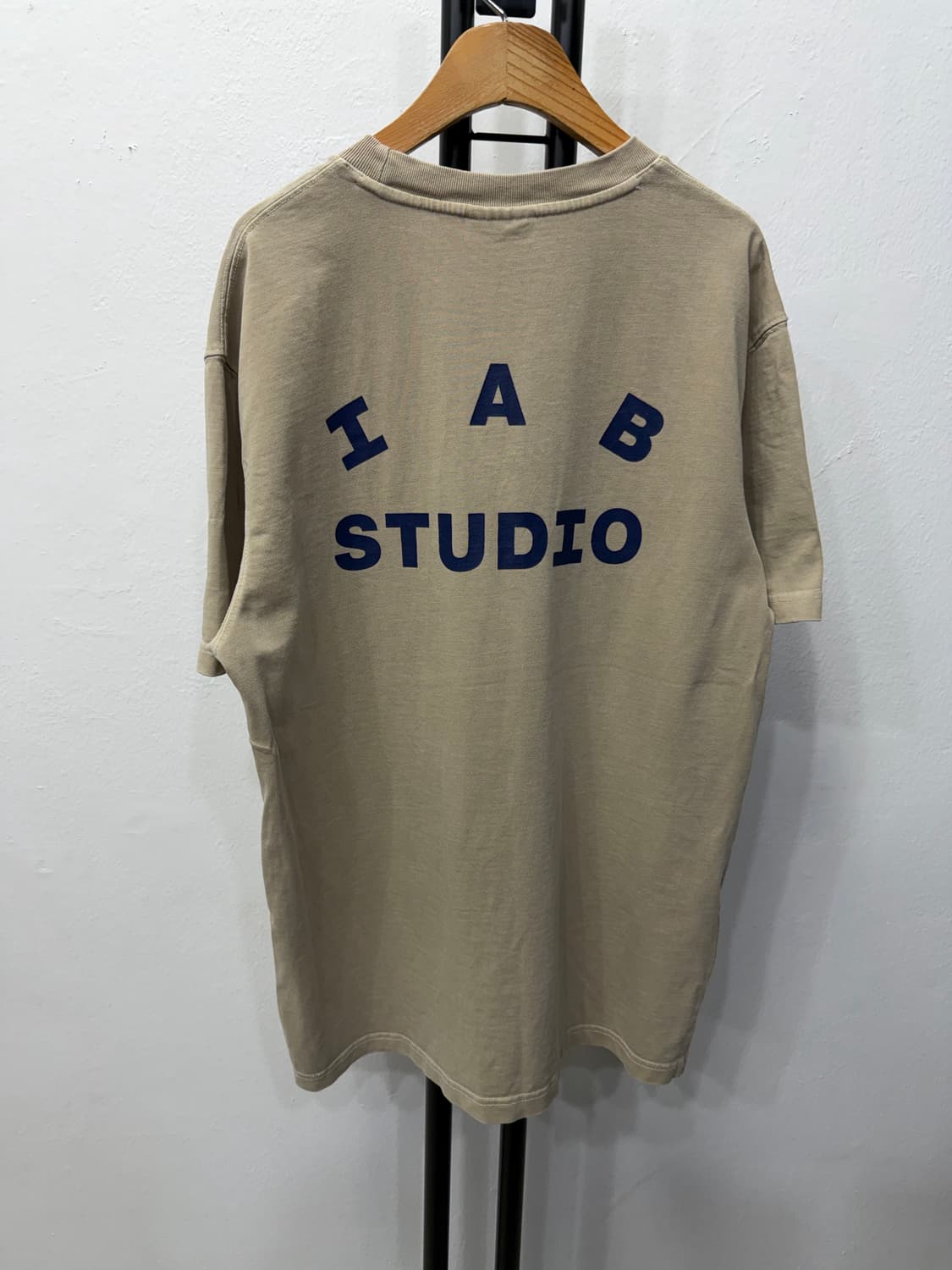 정품) 아이앱스튜디오 반팔티 M 상품이미지5