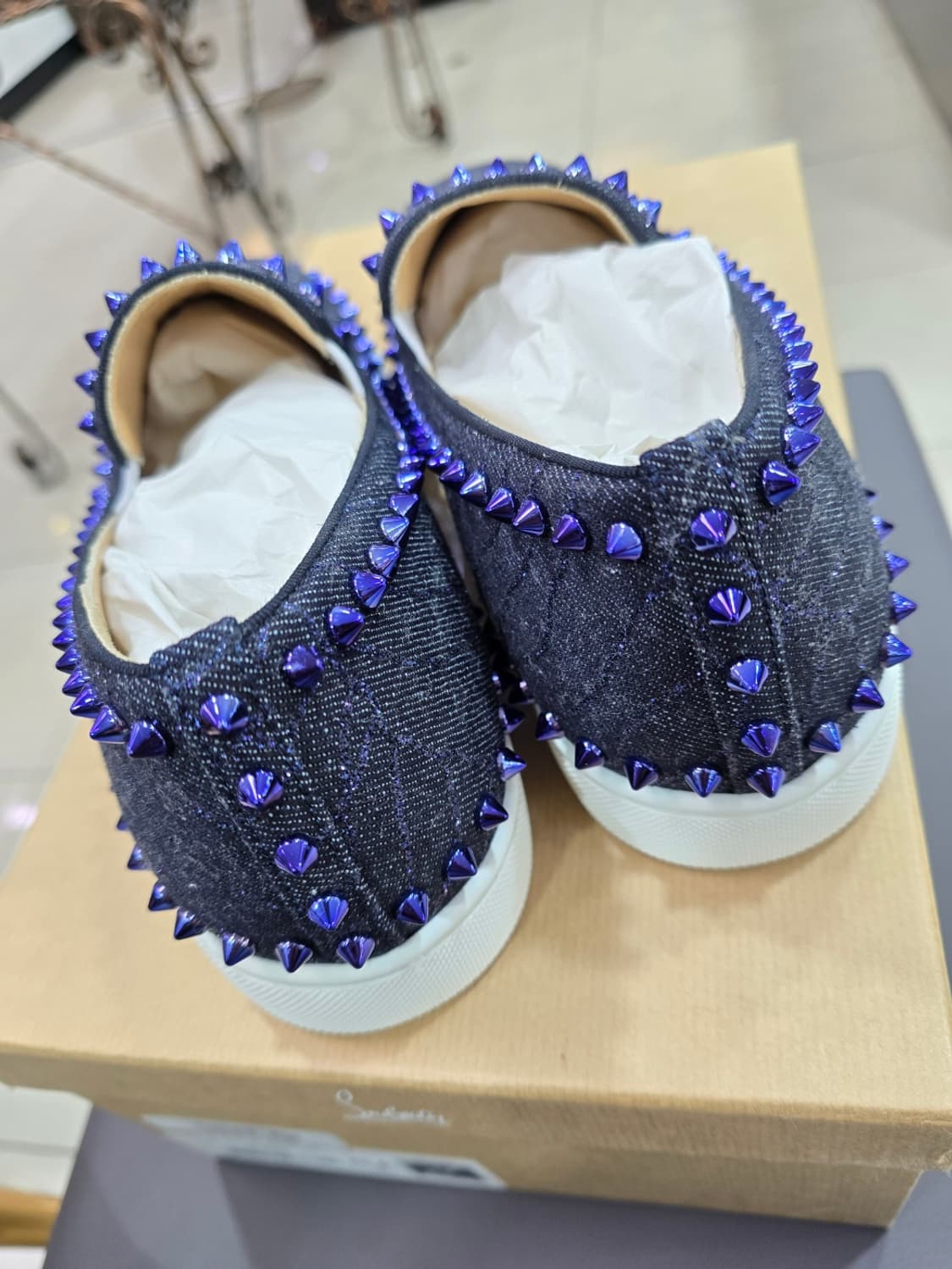 [새상품] 크리스찬 루부탱 남자 스니커즈 픽보트 스파이크 상품이미지5