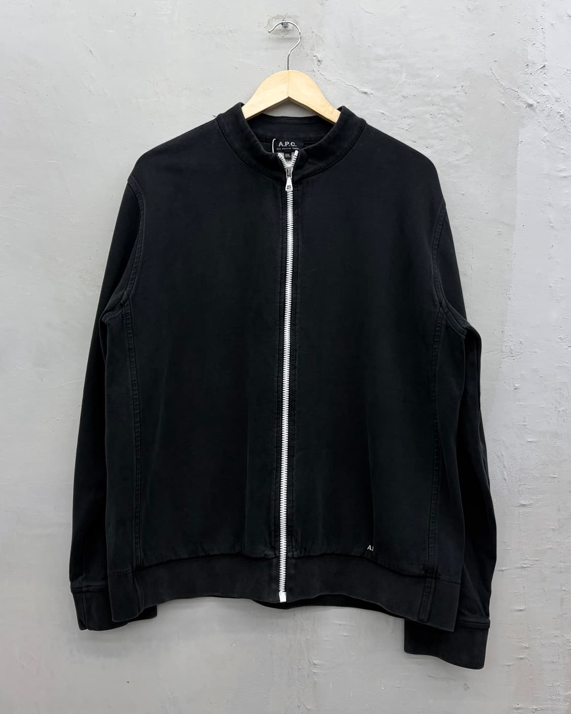 A.P.C. 스몰 로고 집업 자켓 상품이미지3