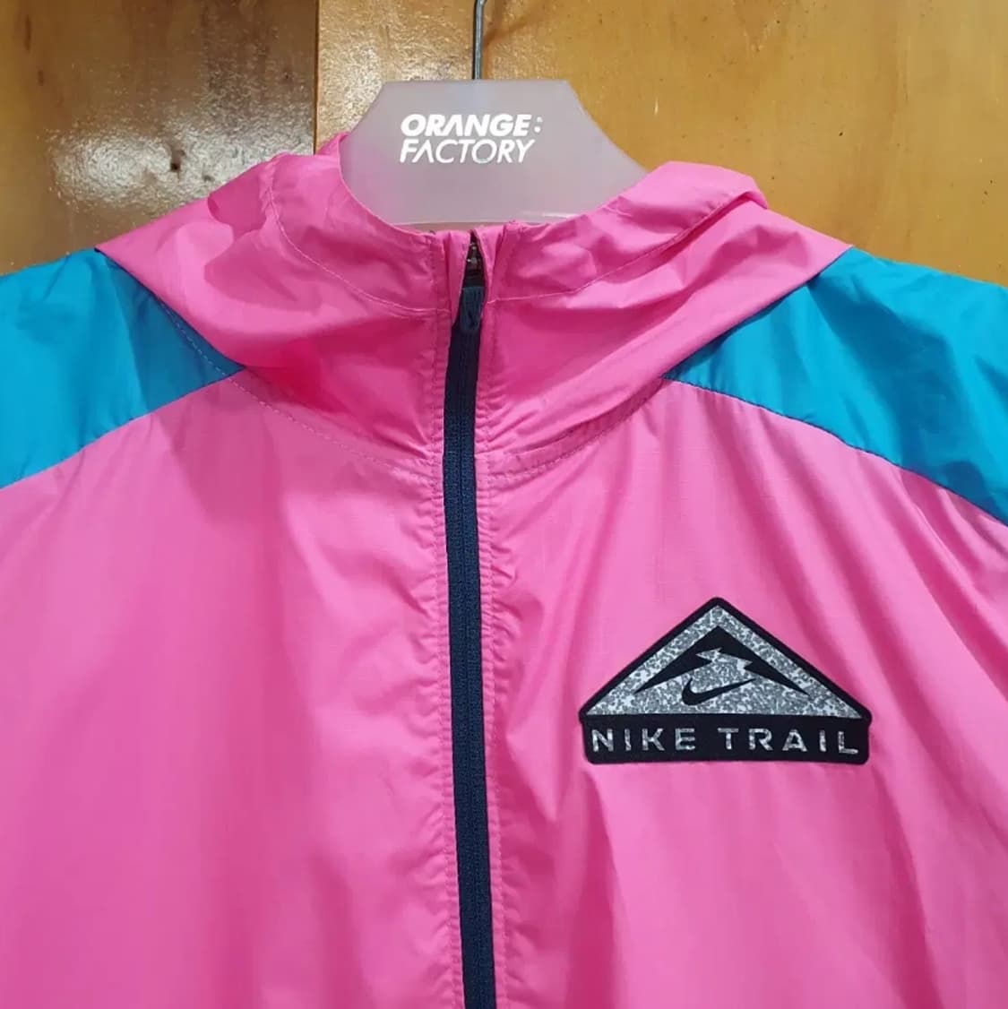 760)나이키 nike 쉴드 트레일 러닝 바람막이 자켓 상품이미지3