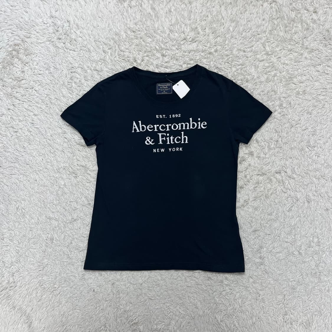 Abercrombie navy t-shirt 상품이미지4