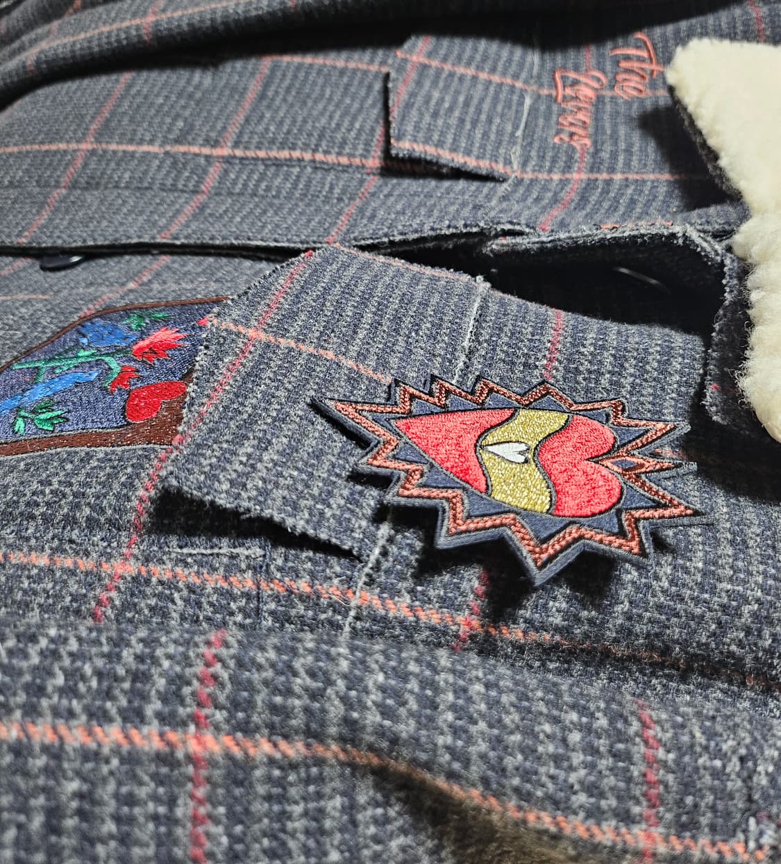 앳코너 털카라 와펜장식 오버핏 점퍼 55 66 상품이미지7