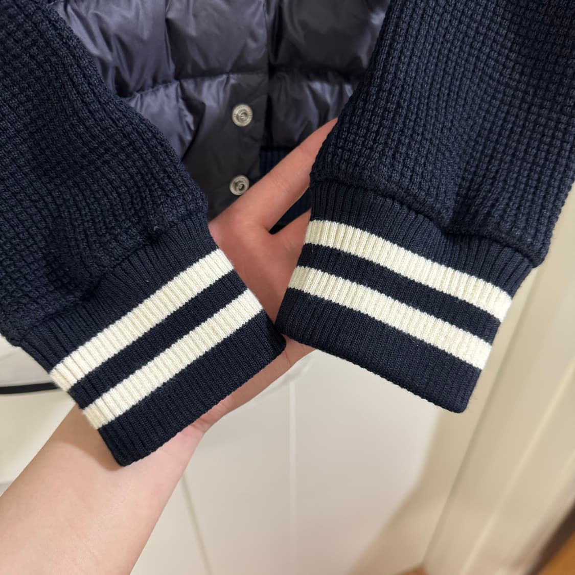 몽클레어 니트패딩 와플집업가디건 M사이즈  상품이미지7