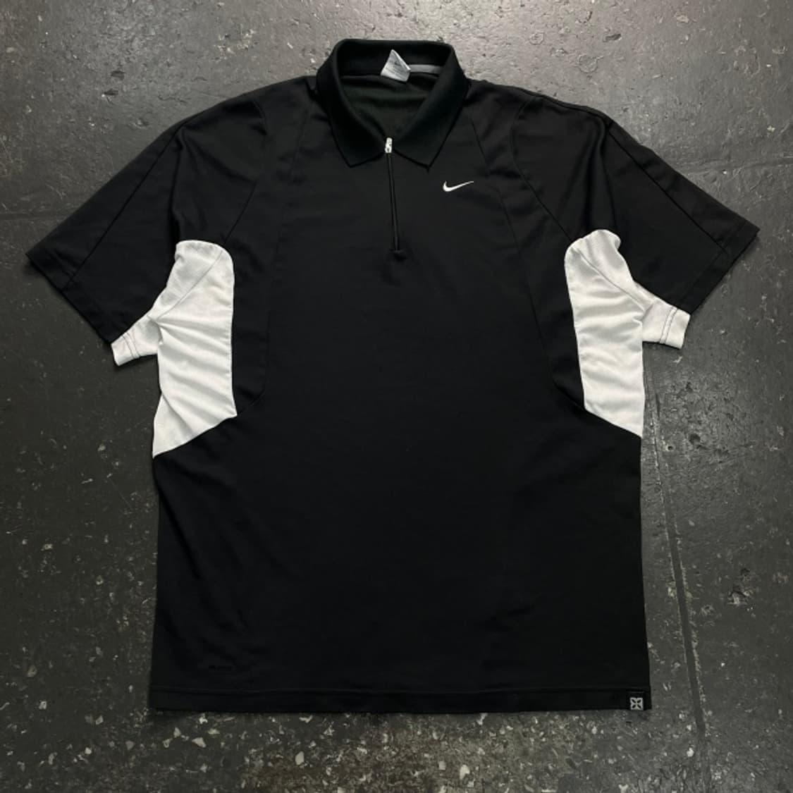 105 나이키 드라이핏 반집업 카라티  상품이미지1