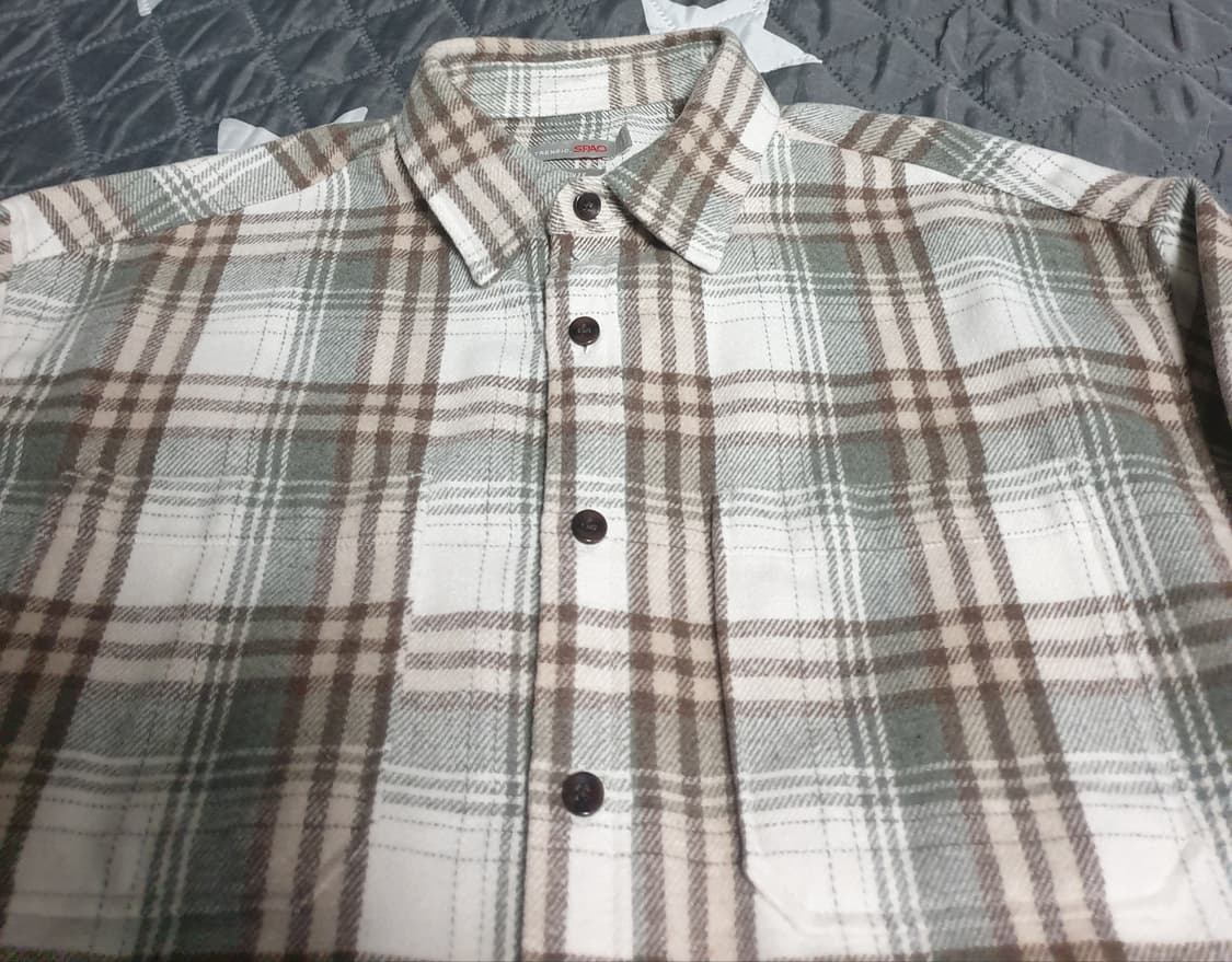 스파오 오버사이즈 더블포켓 혜비 플란넬 셔츠 (M) 상품이미지2