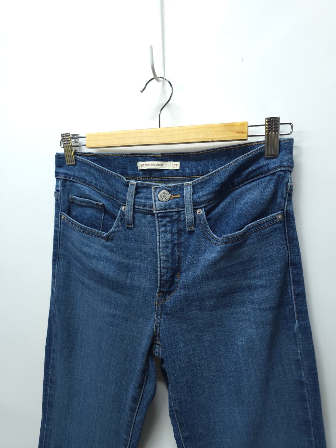 리바이스 315 쉐이핑 부츠컷 중청 데님 팬츠 27사이즈 상품이미지3